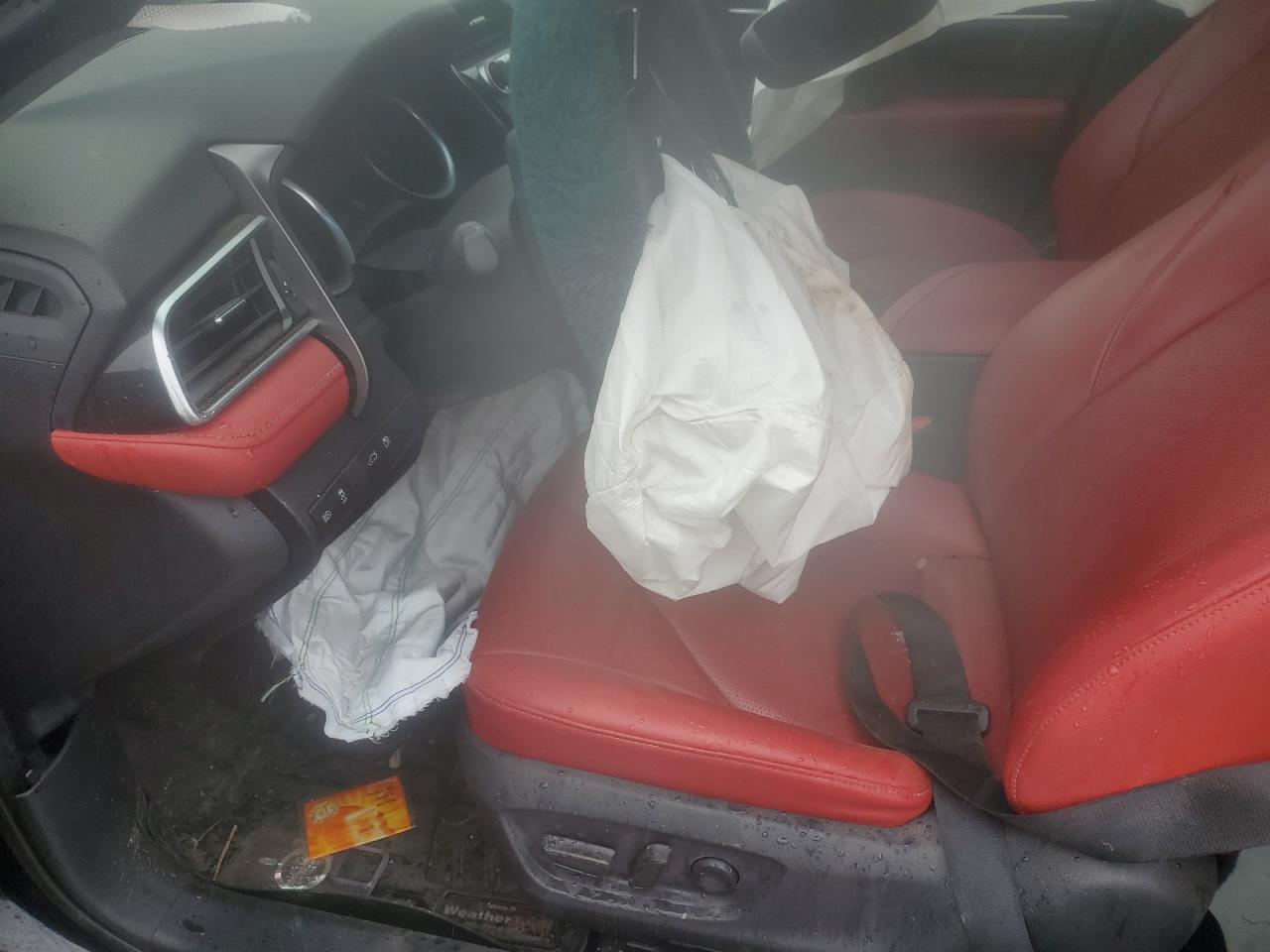 2018 TOYOTA CAMRY XSE - Фото 7