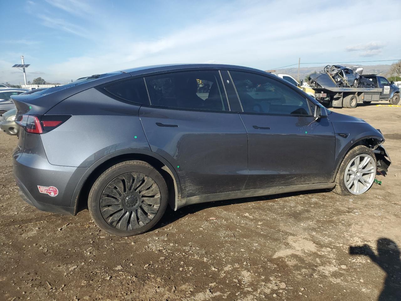 2023 TESLA MODEL Y - Image 3