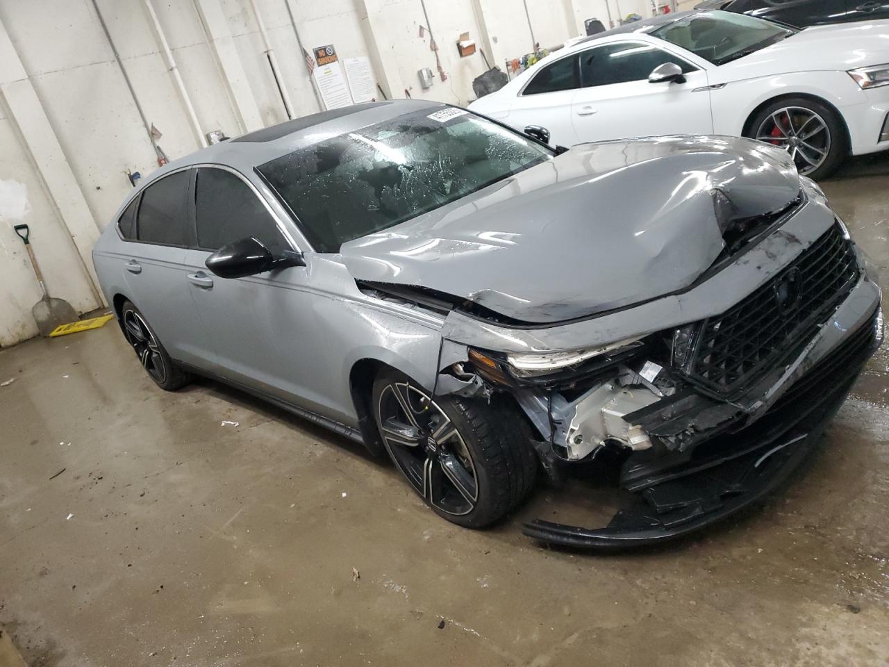 2023 HONDA ACCORD HYB - Image 4