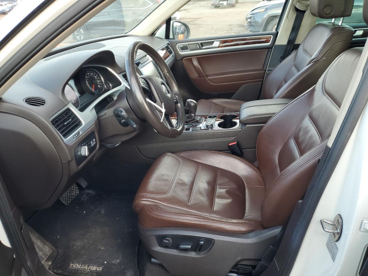 2012 VOLKSWAGEN TOUAREG V6 - Фото 7