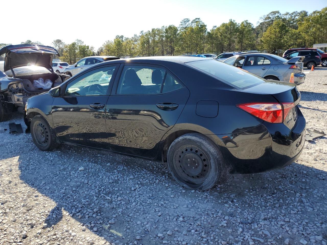 2018 TOYOTA COROLLA L - Фото 2