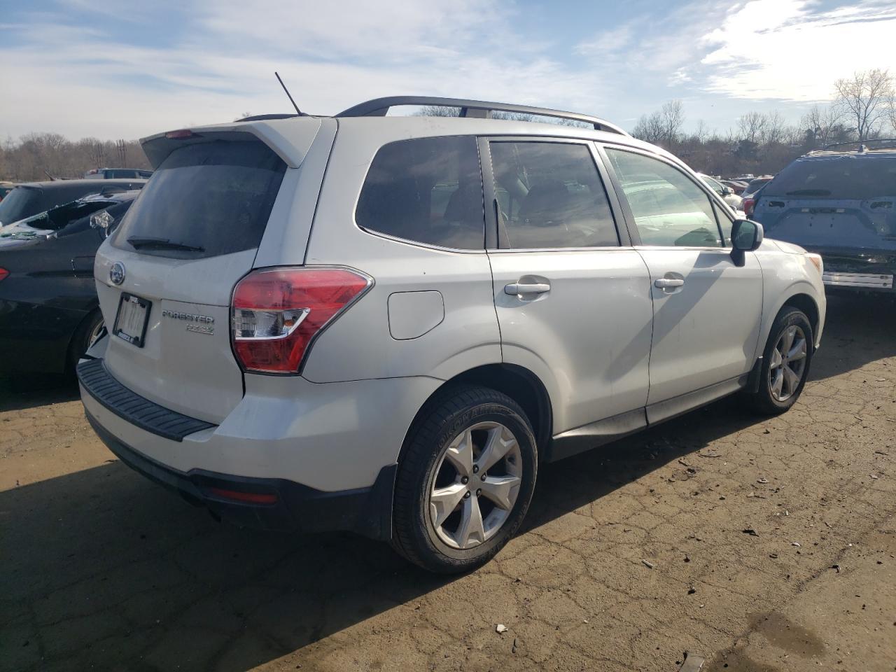 2015 SUBARU FORESTER 2 - Фото 3