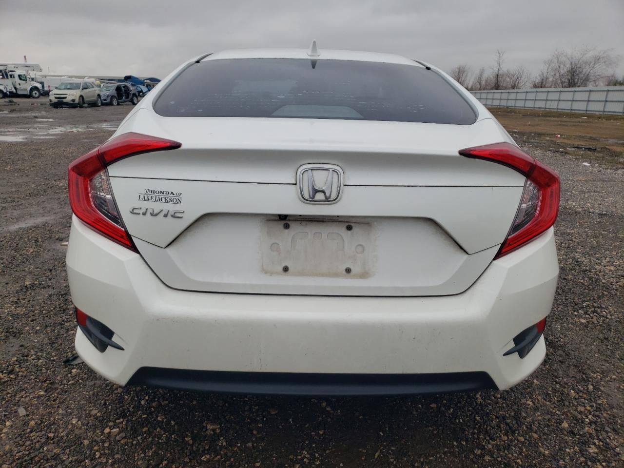 2018 HONDA CIVIC EX - Image 6