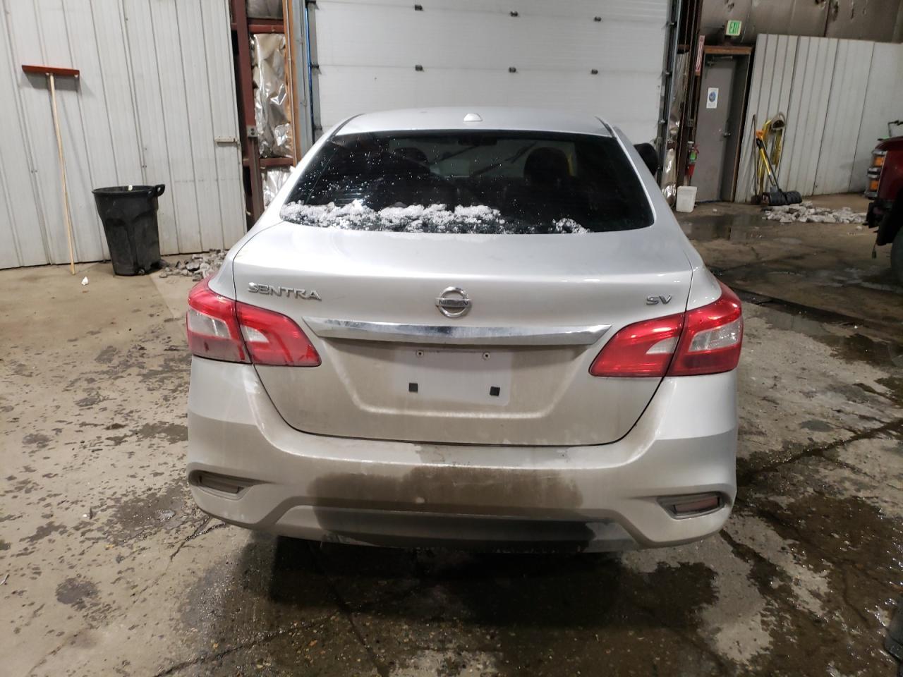 2018 NISSAN SENTRA S - Фото 6