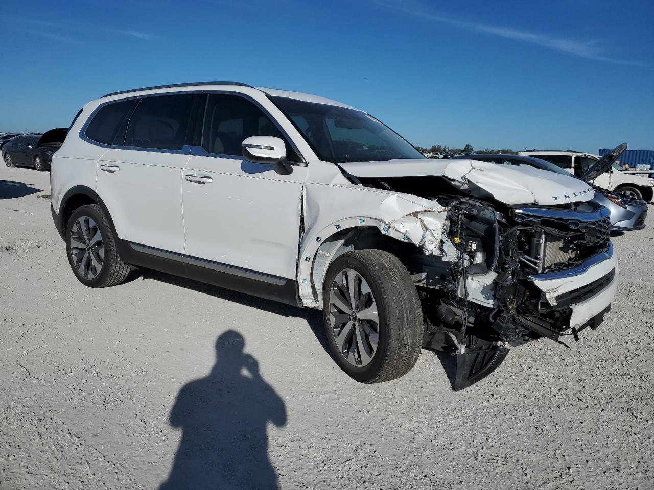 2020 KIA TELLURIDE - Image 4