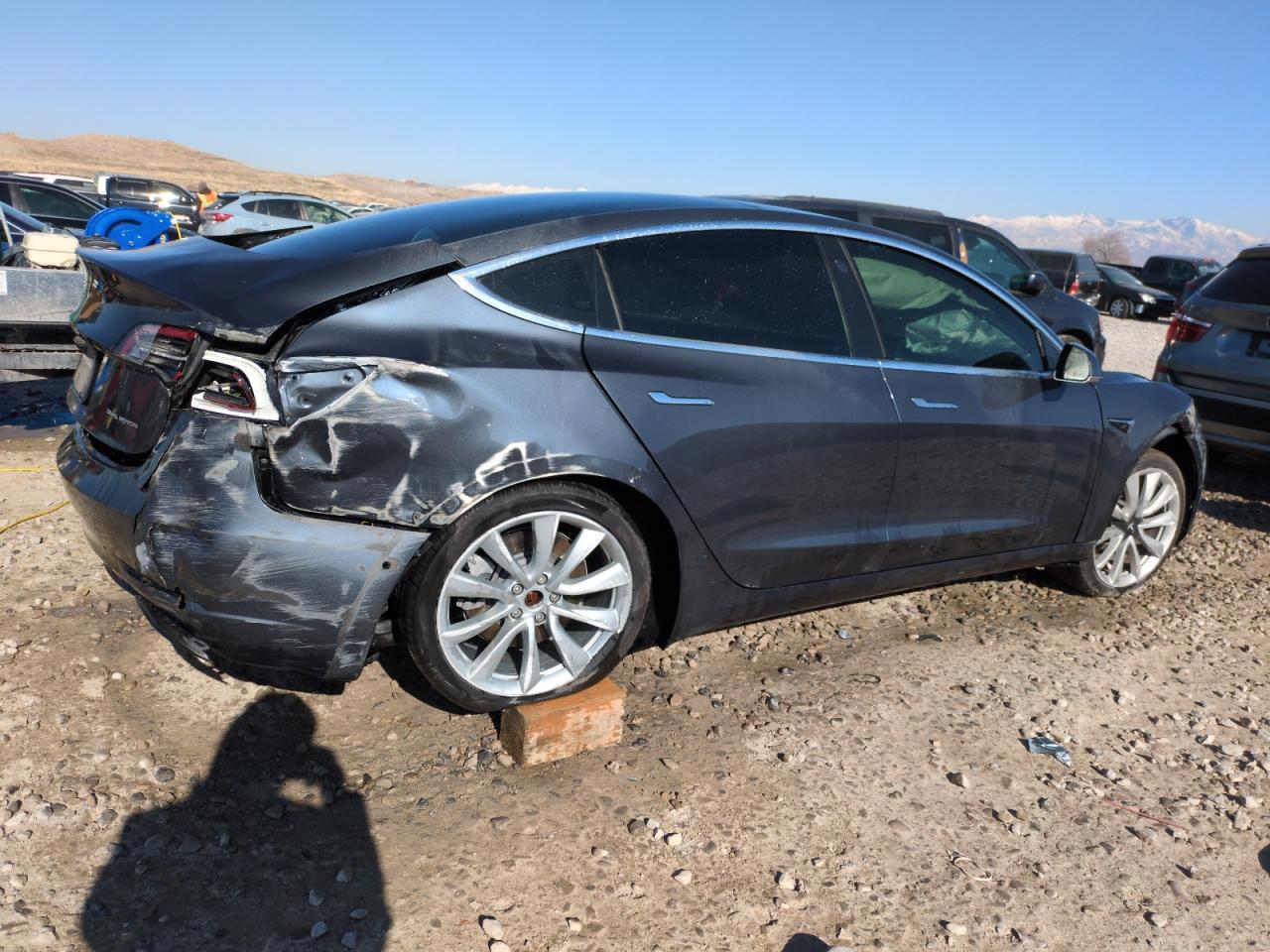 2019 TESLA MODEL 3 - Image 3