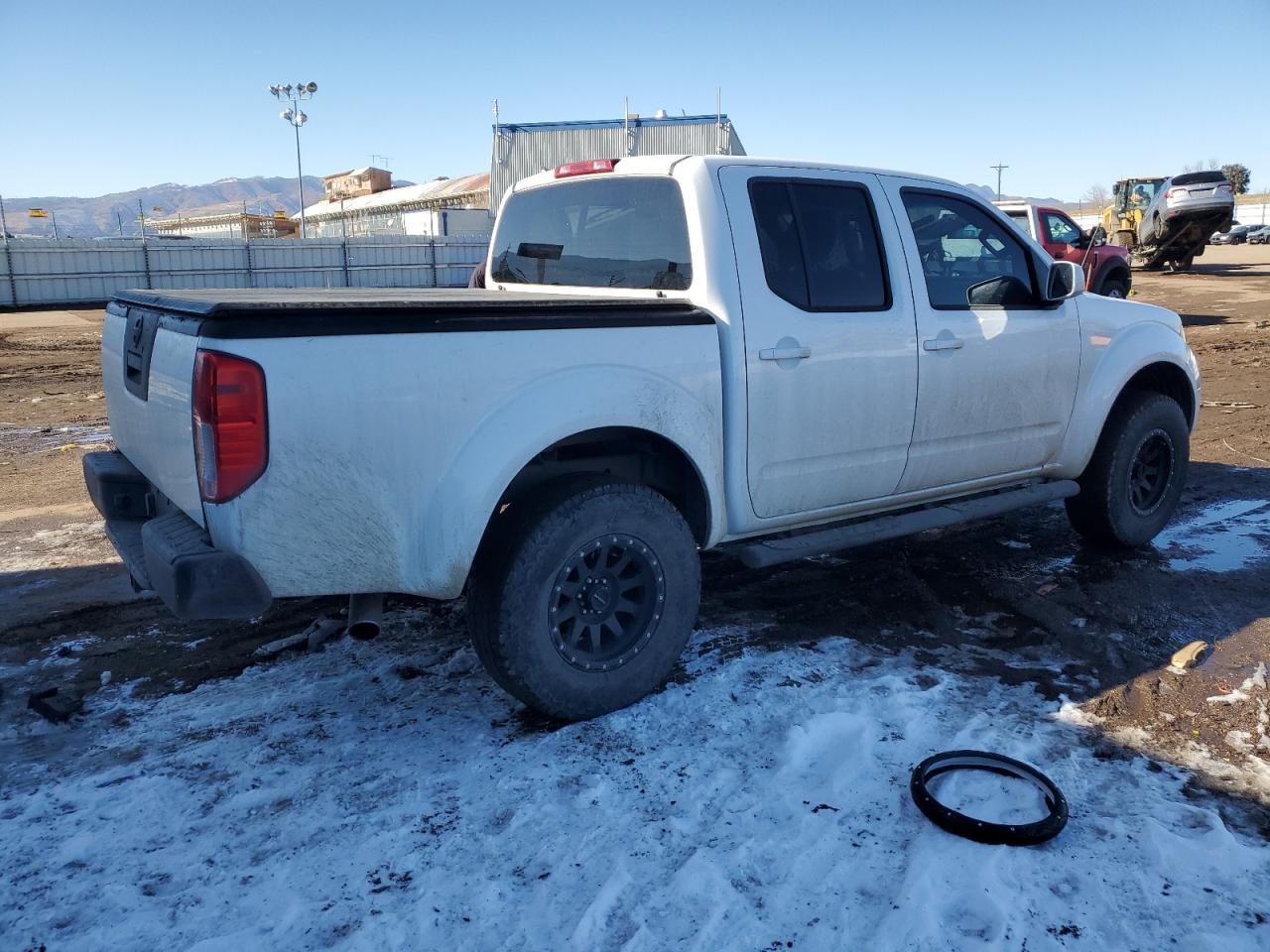 2012 NISSAN FRONTIER S - Фото 3