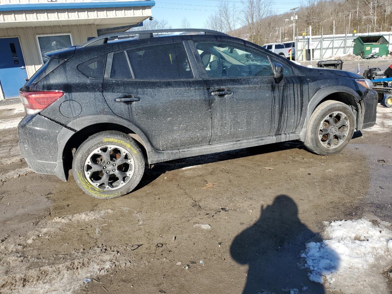 2021 SUBARU CROSSTREK - Фото 3