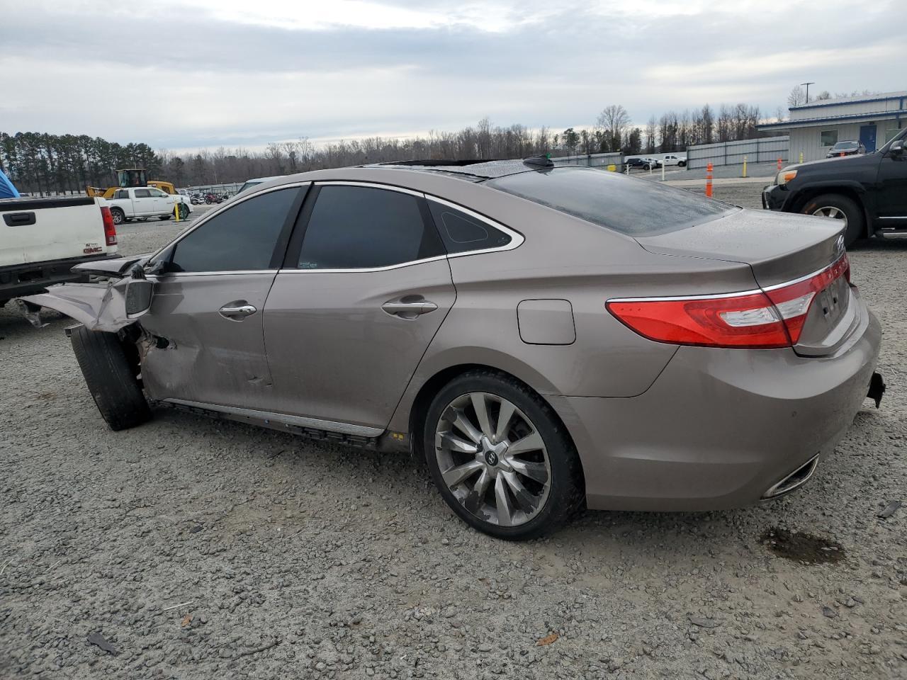 2012 HYUNDAI AZERA GLS - Image 2