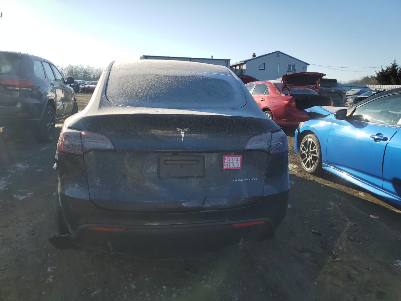 2024 TESLA MODEL Y - Image 6