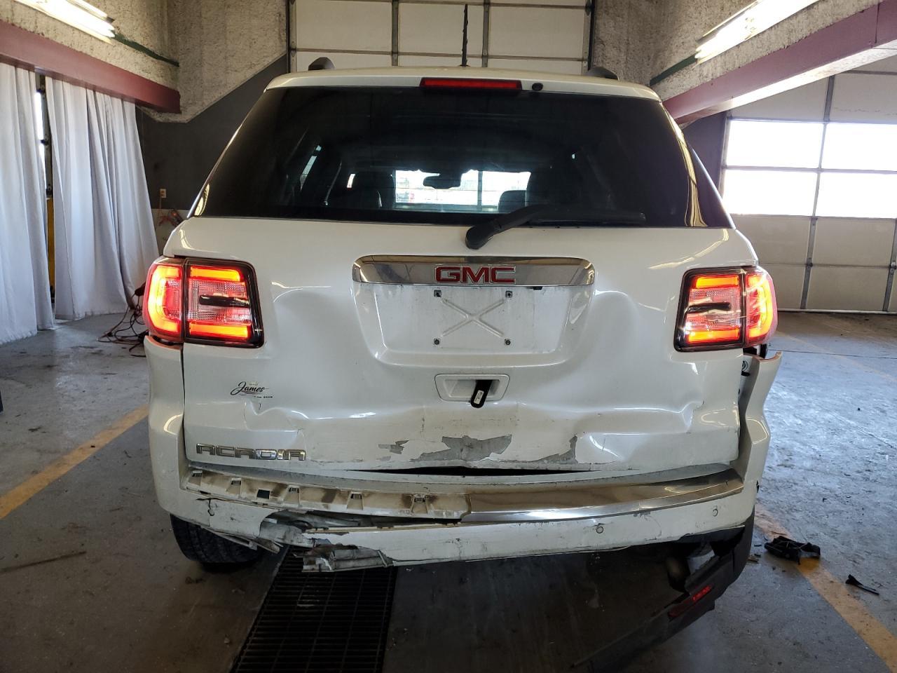 2016 GMC ACADIA SLT - Фото 6