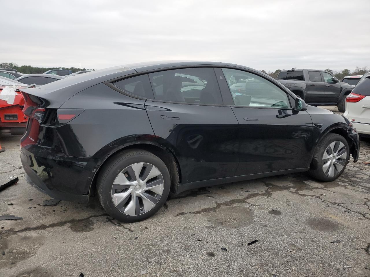 2024 TESLA MODEL Y - Image 3