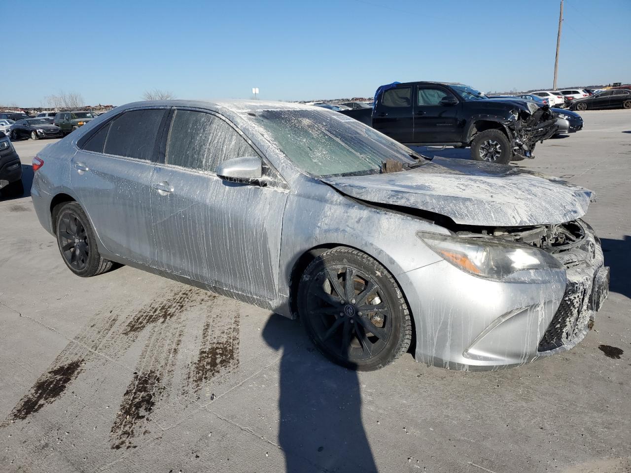 2015 TOYOTA CAMRY LE - Фото 4