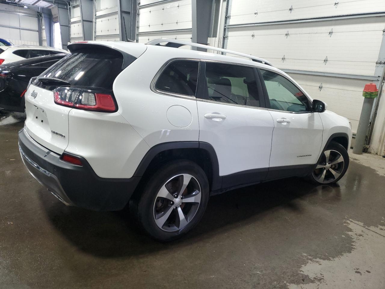 2019 JEEP CHEROKEE L - Image 3