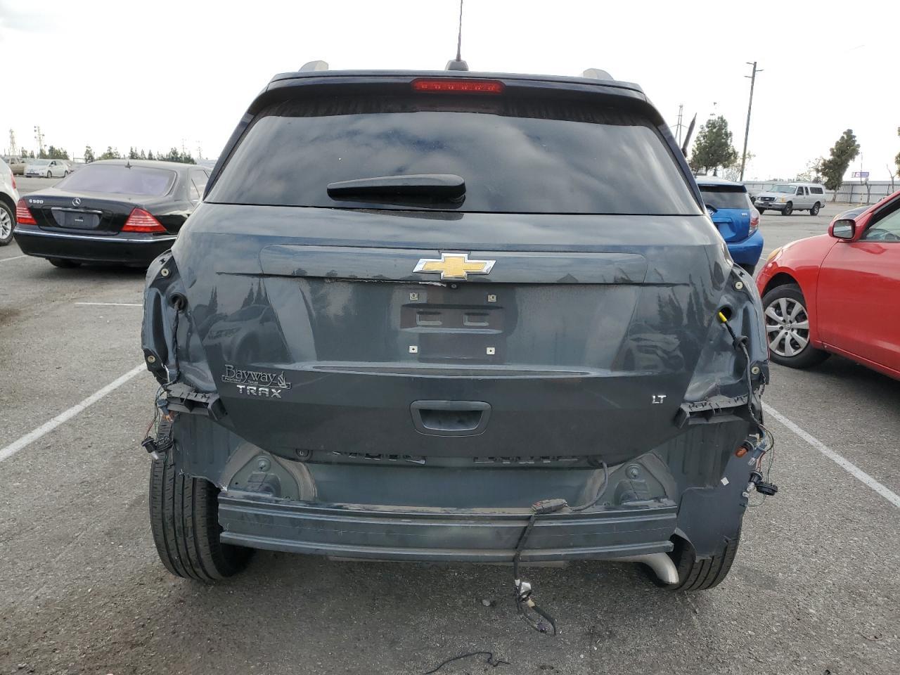 2019 CHEVROLET TRAX 1LT - Фото 6