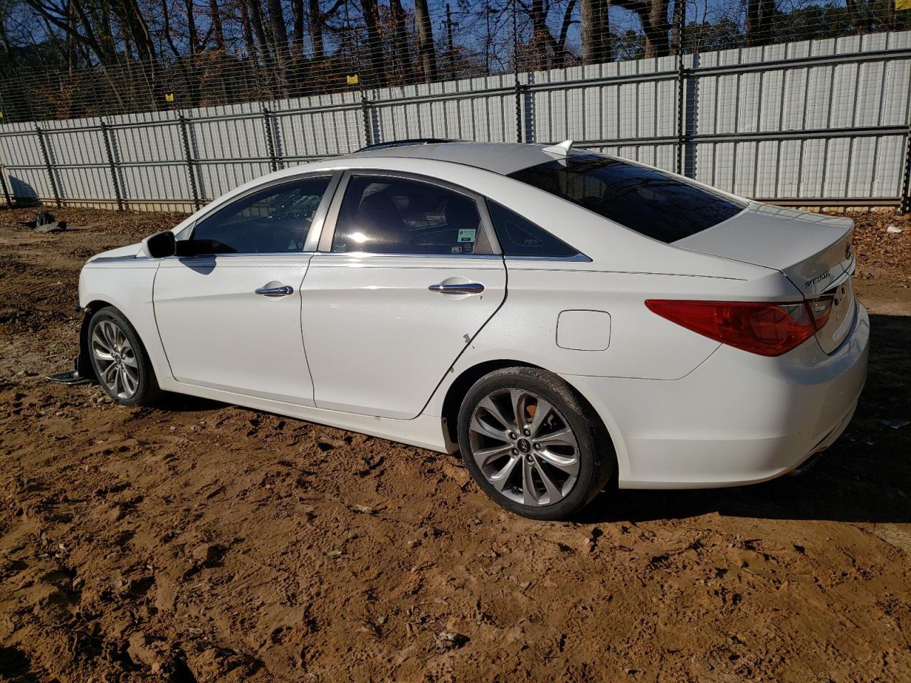 2011 HYUNDAI SONATA SE - Image 2