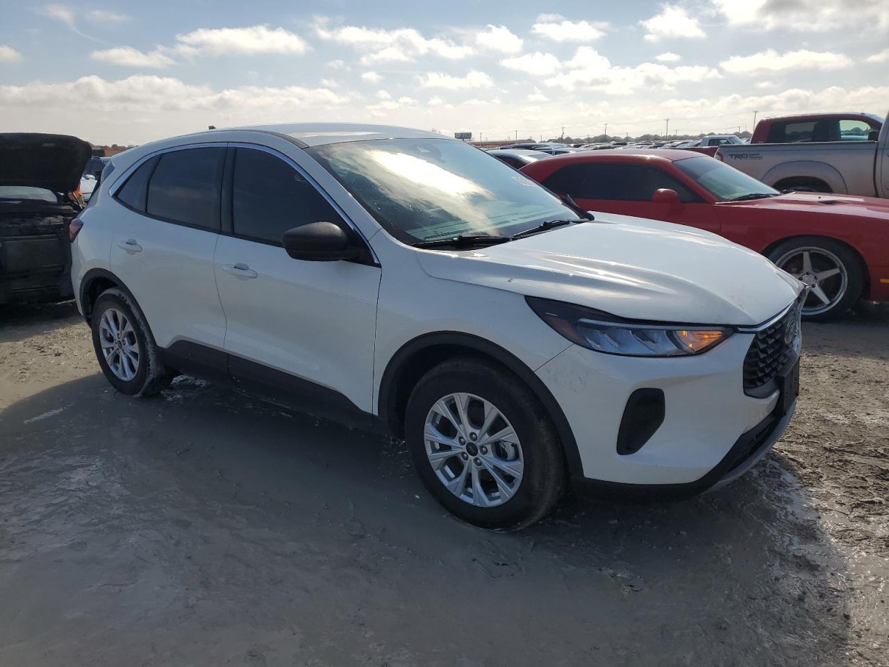 2023 FORD ESCAPE ACT - Image 4