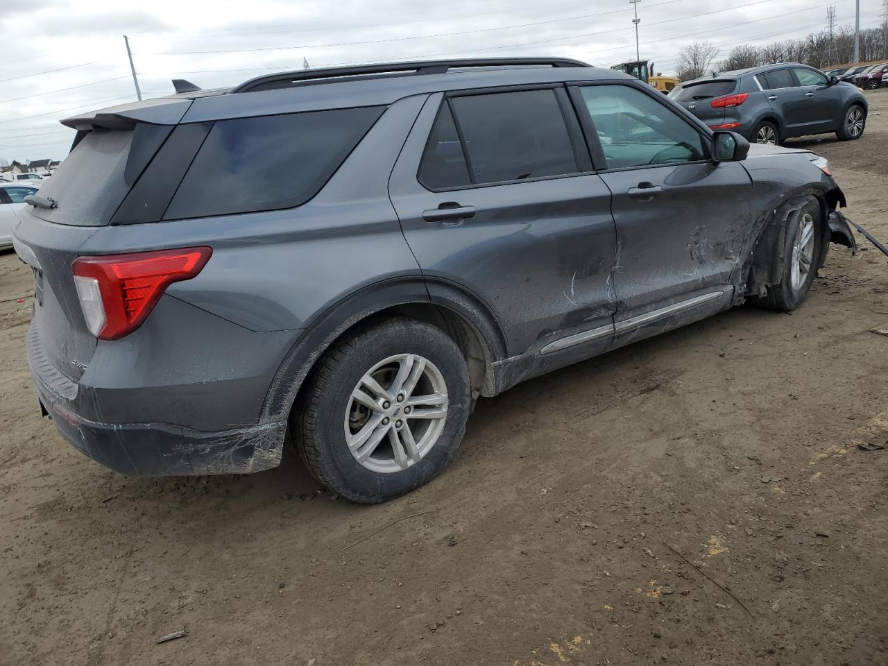 2022 FORD EXPLORER X - Image 3
