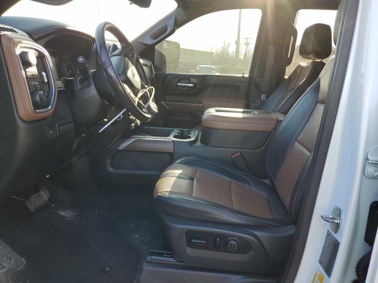 2021 CHEVROLET SILVERADO - Фото 7