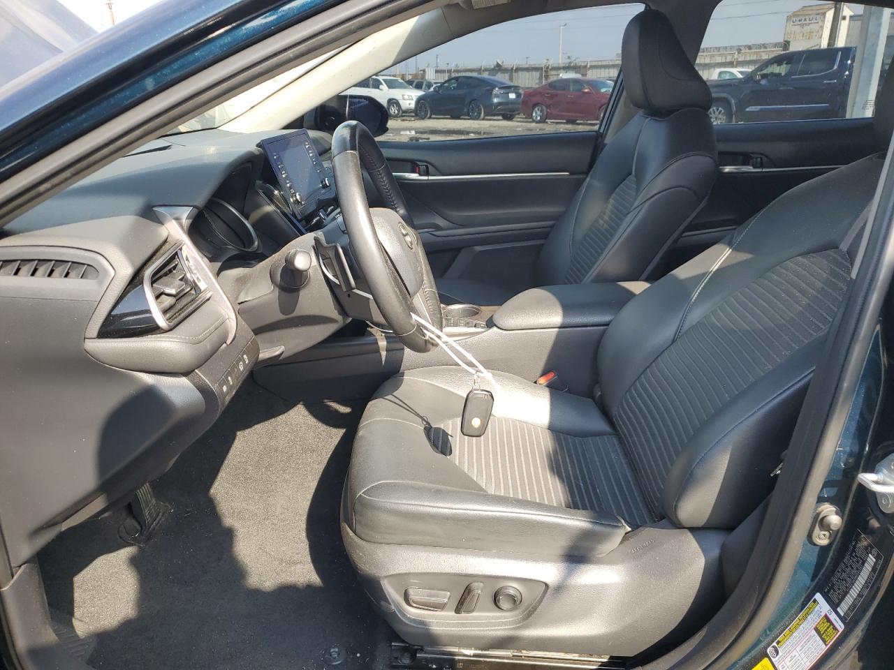 2021 TOYOTA CAMRY SE - Фото 7