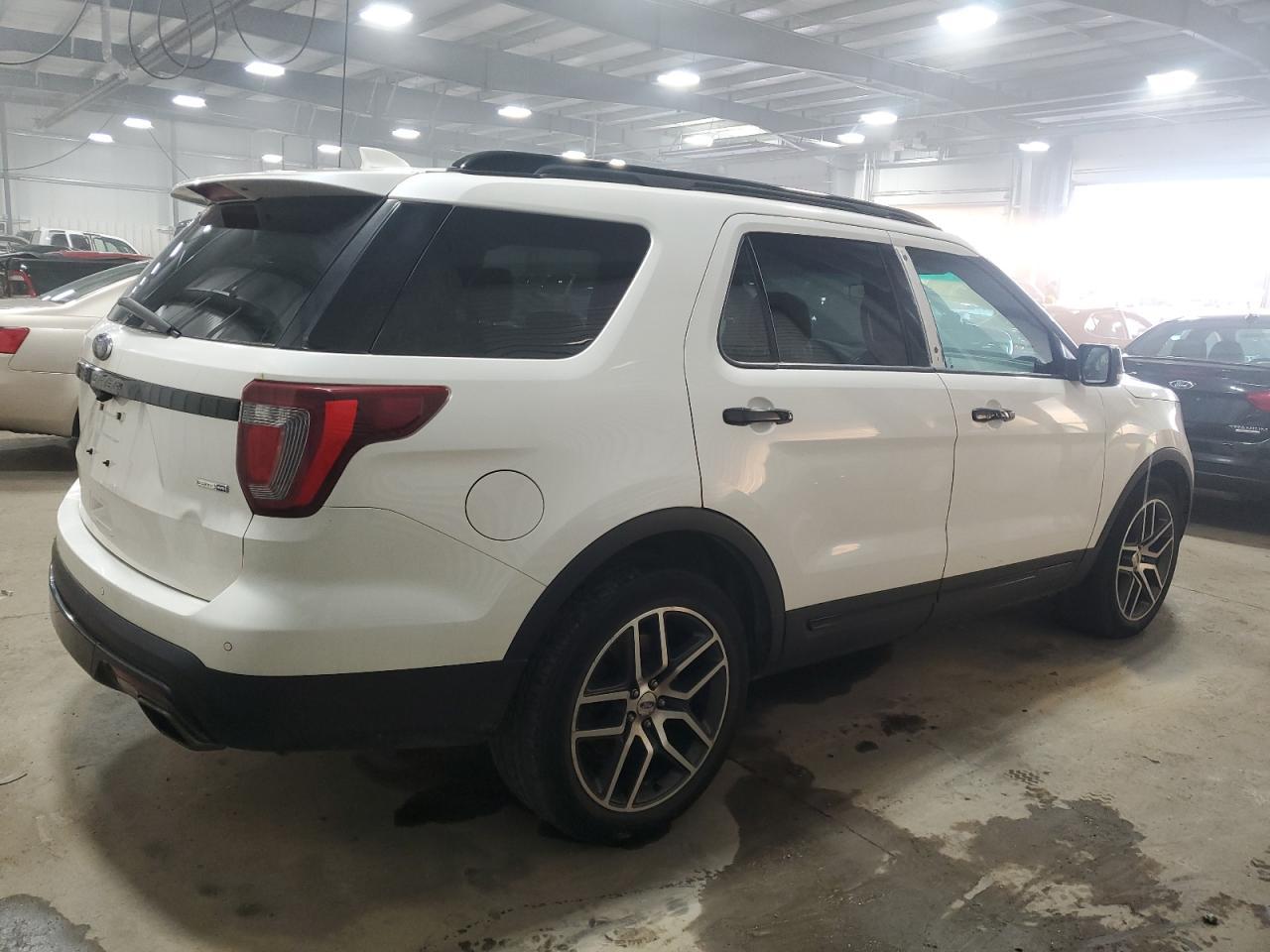 2017 FORD EXPLORER S - Фото 3