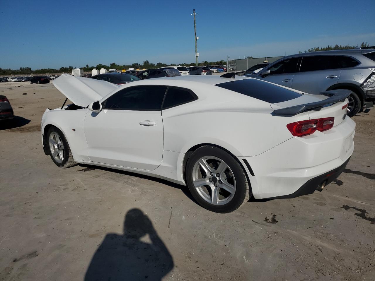 2021 CHEVROLET CAMARO LS - Фото 2