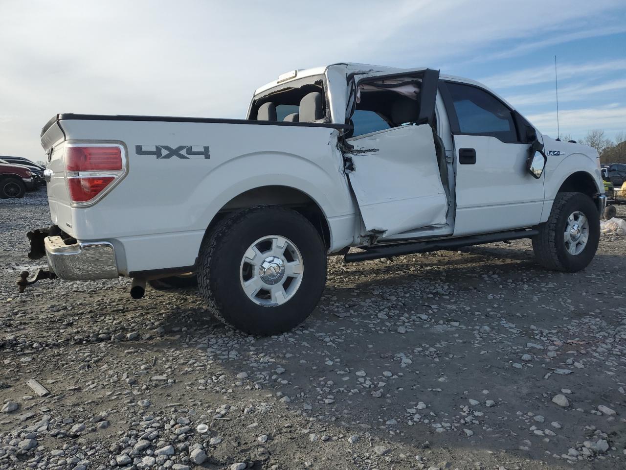 2013 FORD F150 SUPER - Фото 3