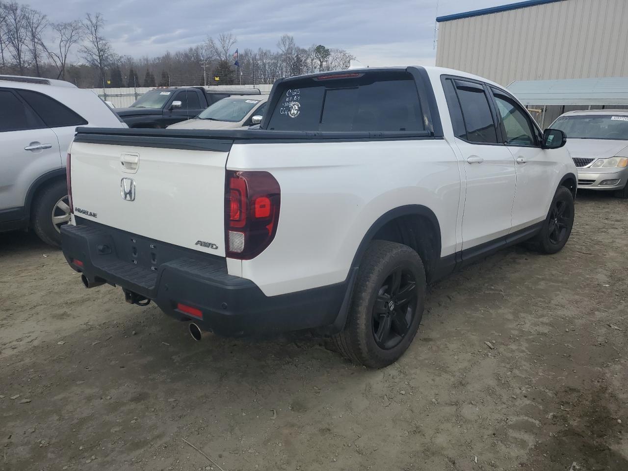 2022 HONDA RIDGELINE - Фото 3