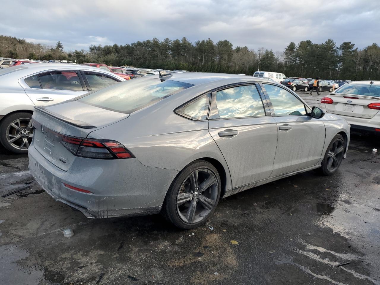 2024 HONDA ACCORD HYB - Image 3