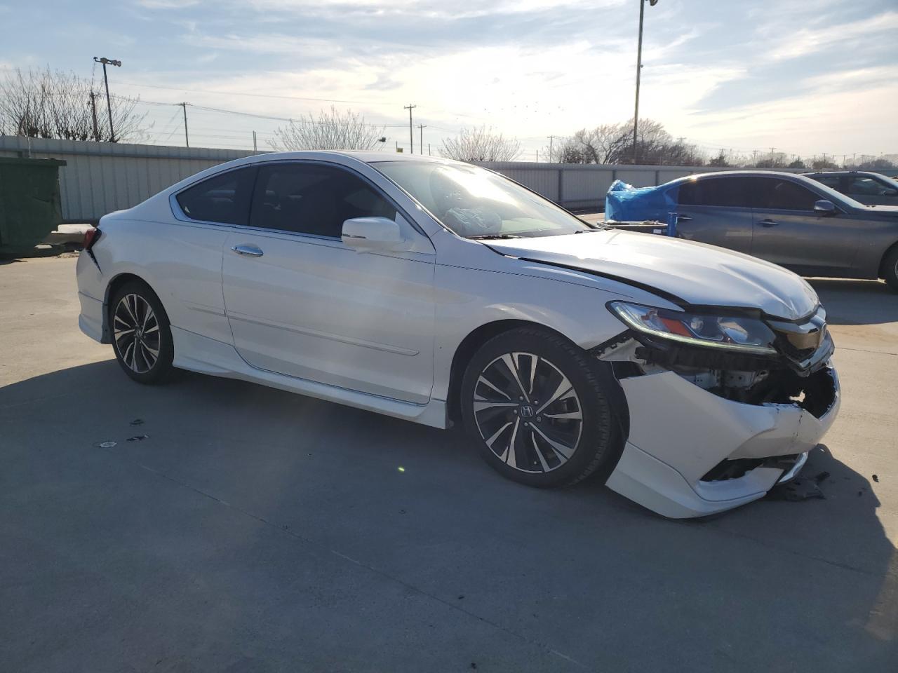 2016 HONDA ACCORD EXL - Image 4