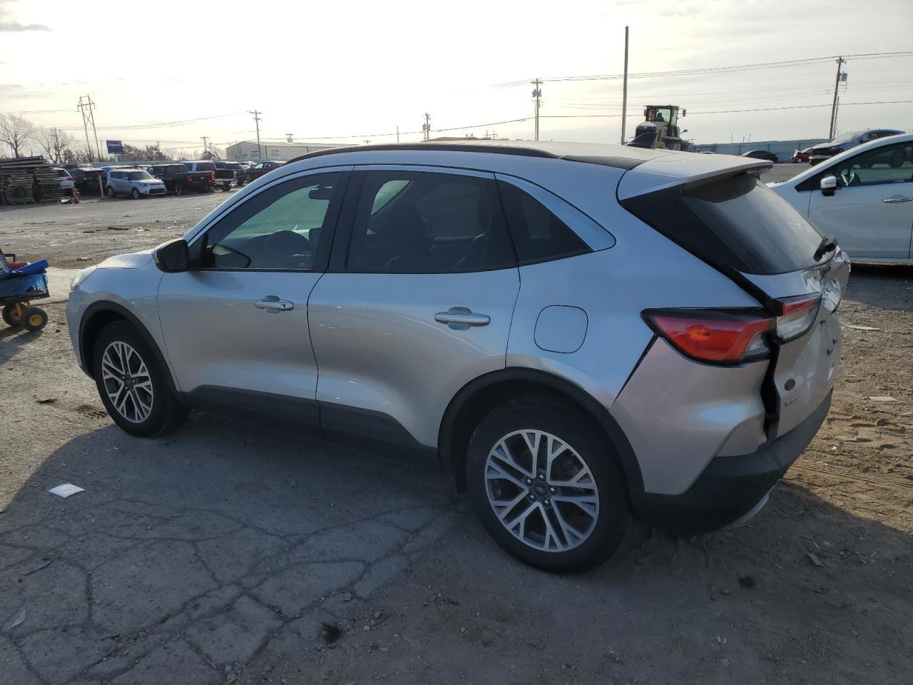 2020 FORD ESCAPE SEL - Image 2
