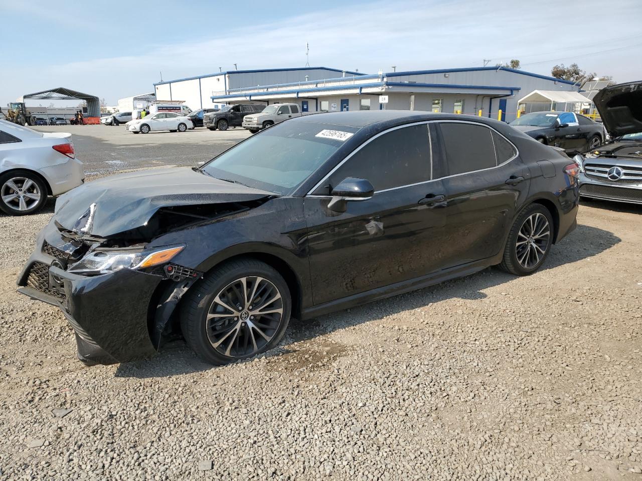 2018 TOYOTA CAMRY L