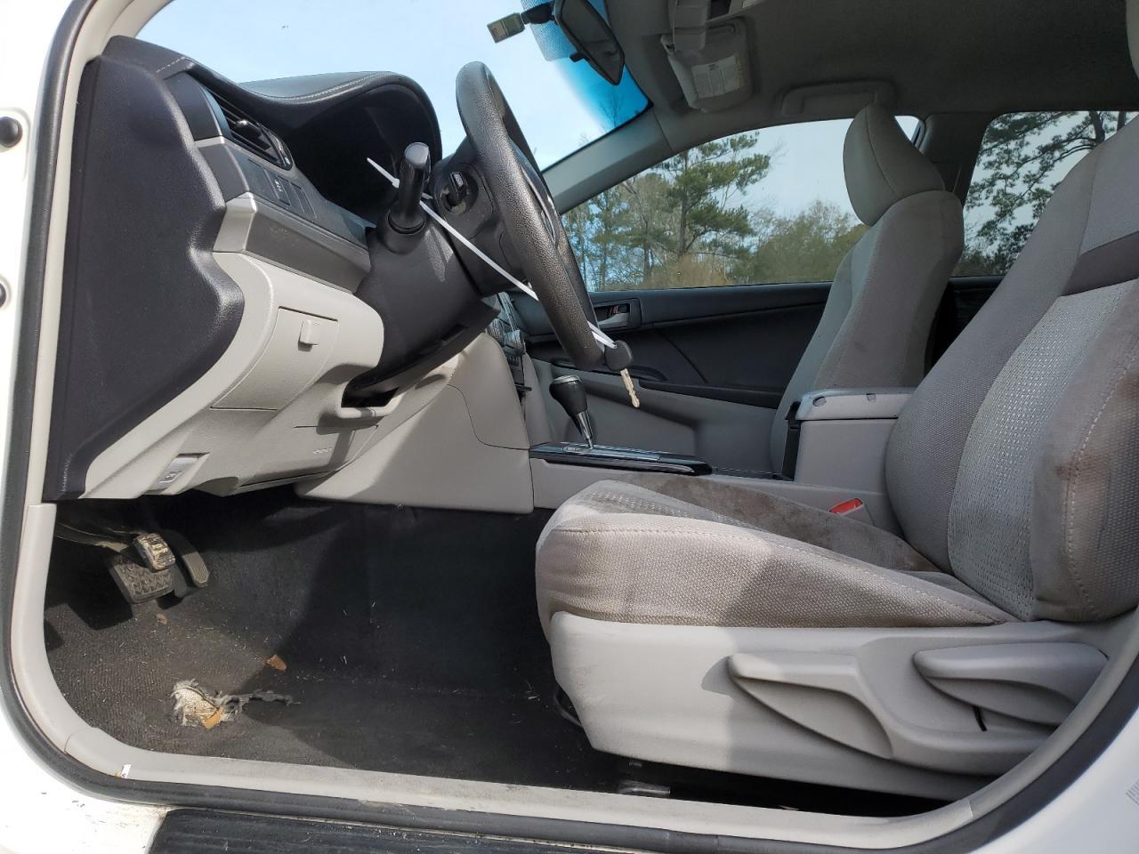 2014 TOYOTA CAMRY L - Image 7