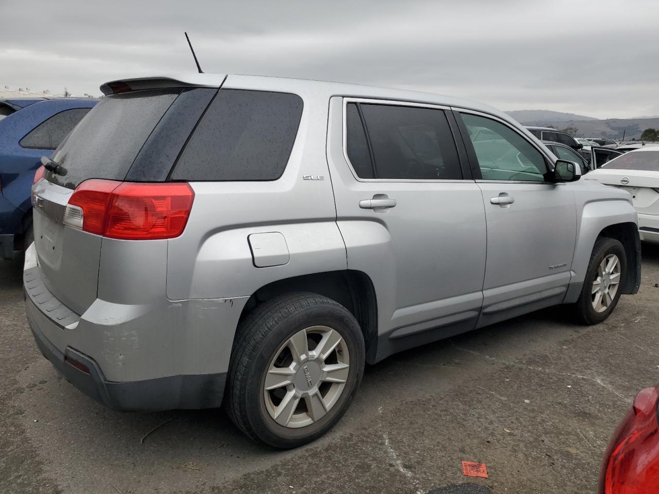 2013 GMC TERRAIN SL - Фото 3
