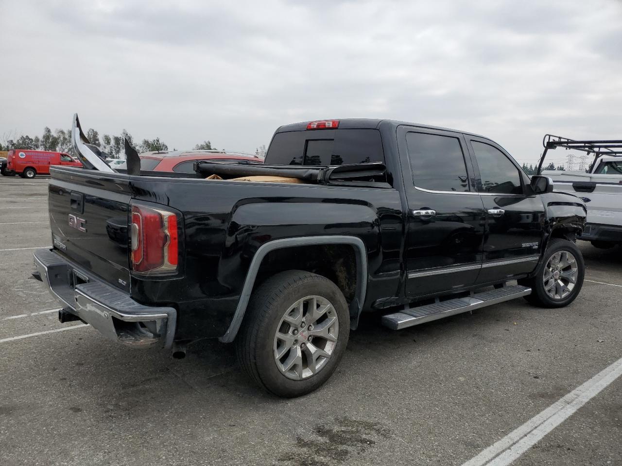 2018 GMC SIERRA K15 - Фото 3