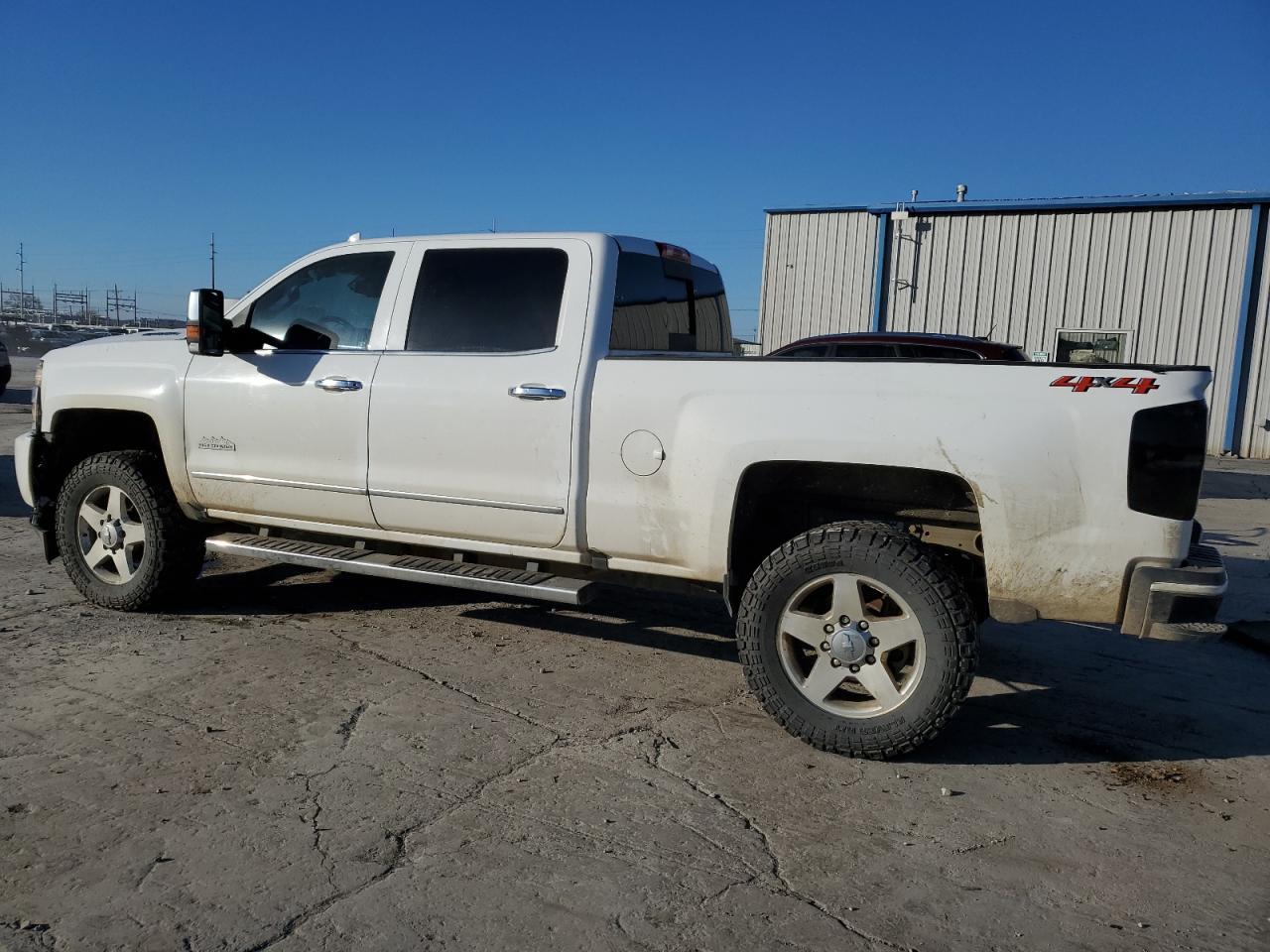 2018 CHEVROLET SILVERADO - Фото 2