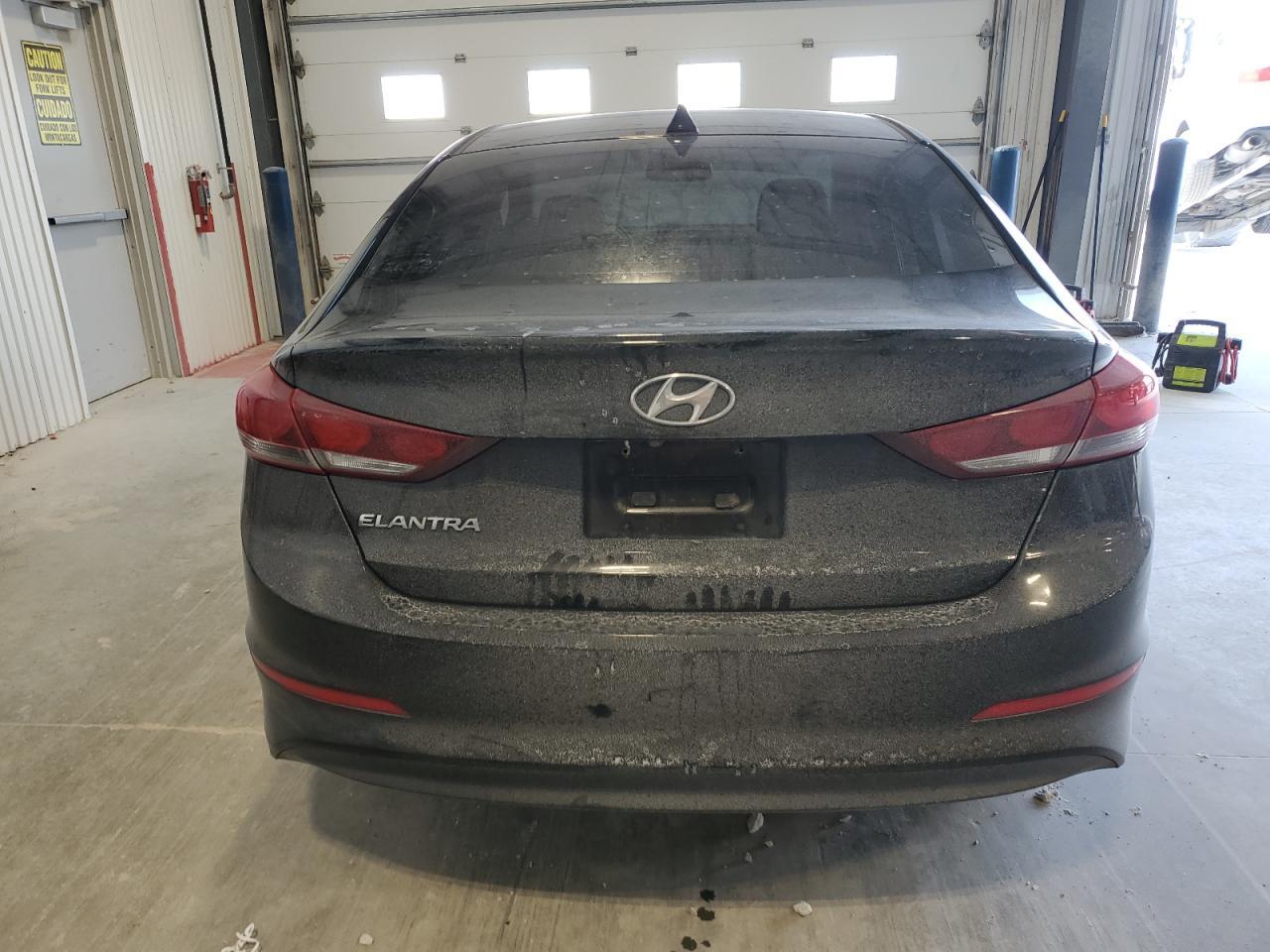 2018 HYUNDAI ELANTRA SE - Фото 6