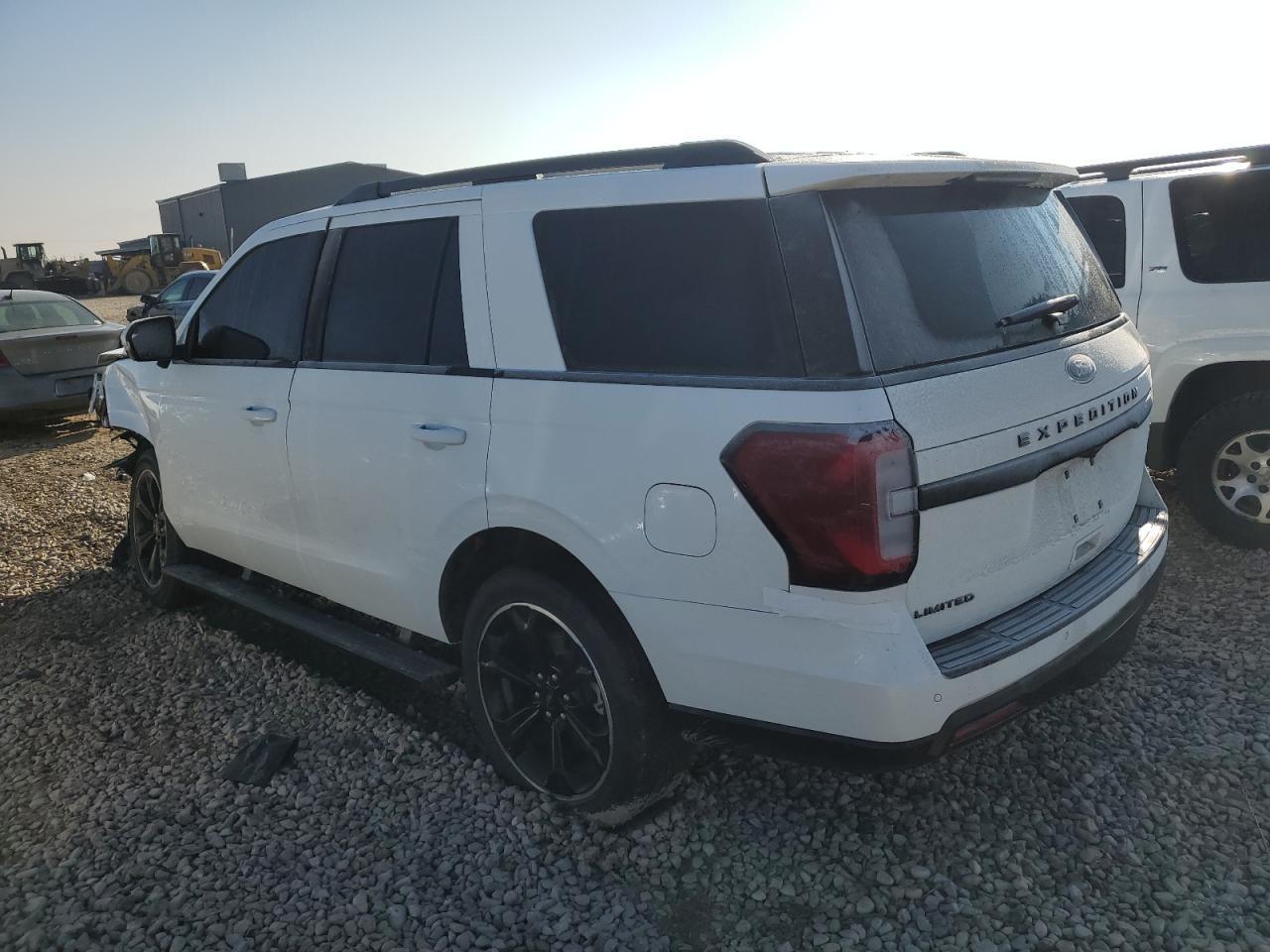 2024 FORD EXPEDITION - Фото 2