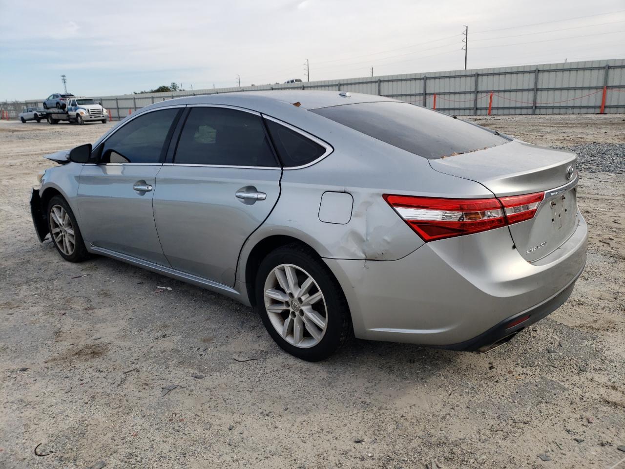 2015 TOYOTA AVALON XLE - Фото 2