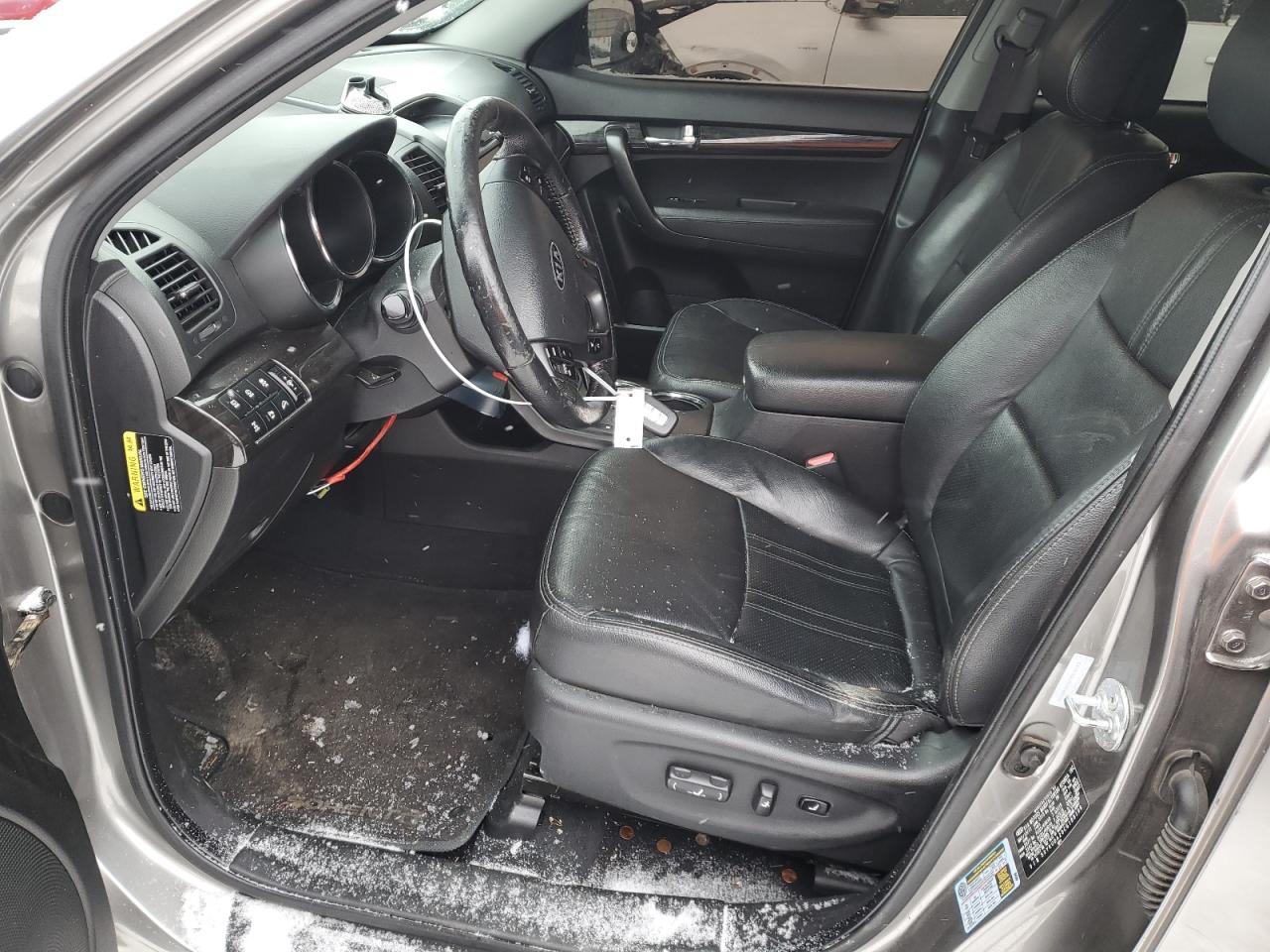 2012 KIA SORENTO EX - Image 7