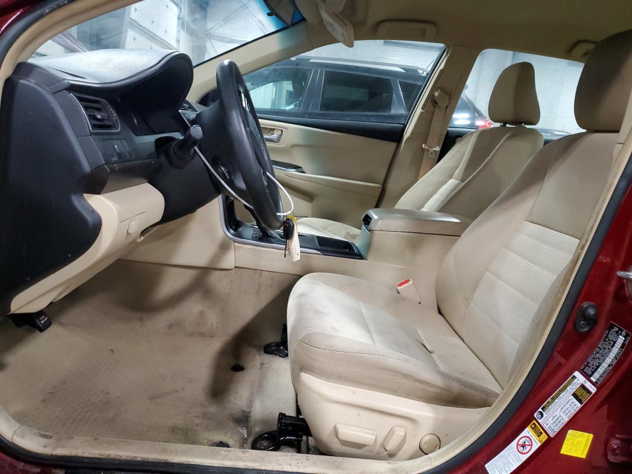 2017 TOYOTA CAMRY LE - Фото 7