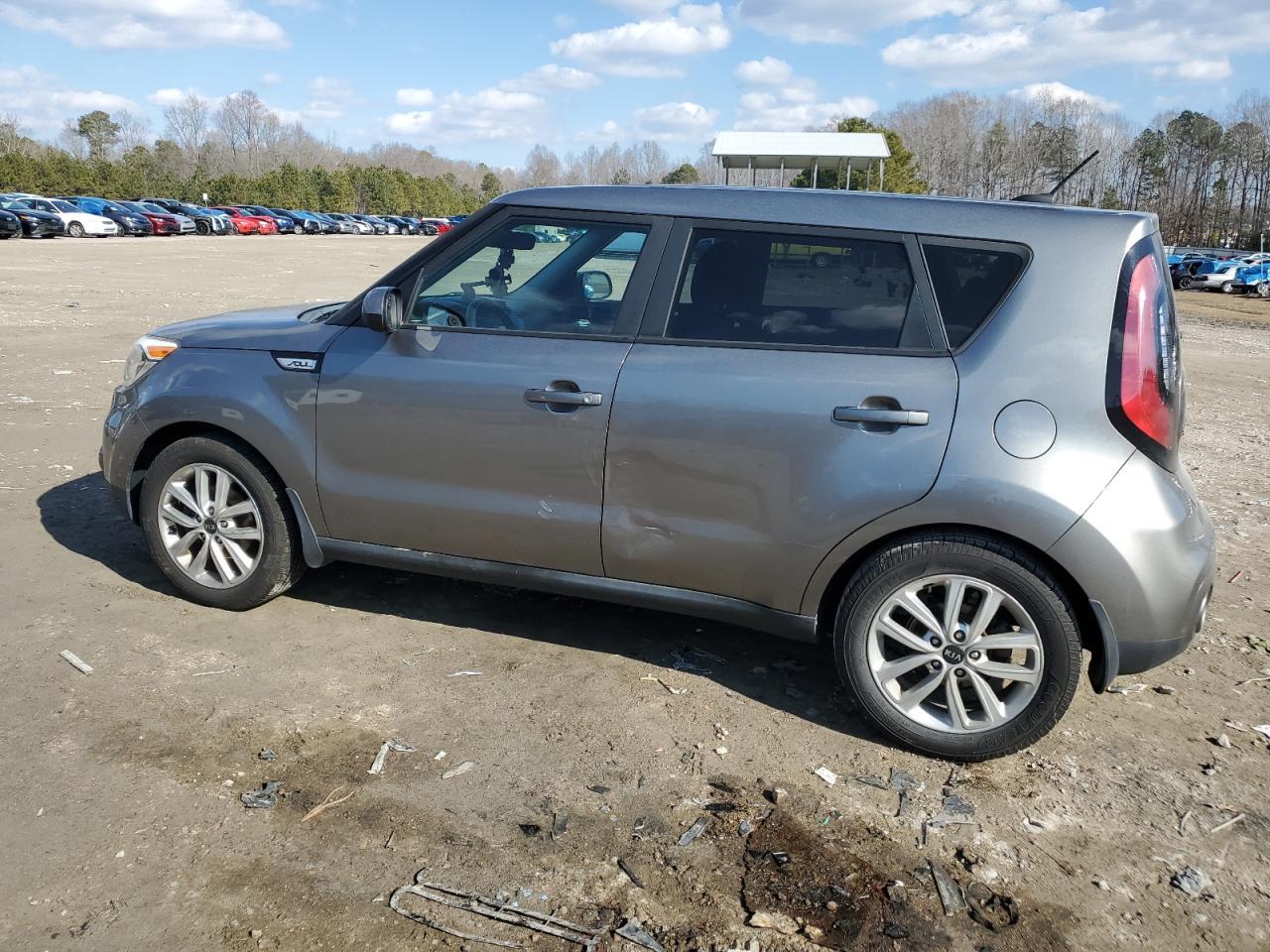 2017 KIA SOUL + - Фото 2