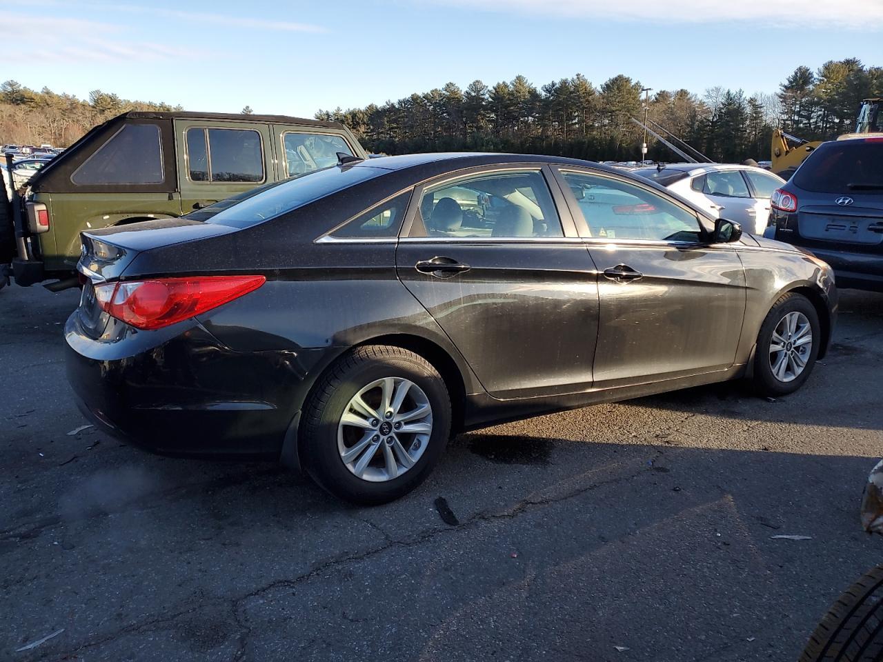 2013 HYUNDAI SONATA GLS - Image 3