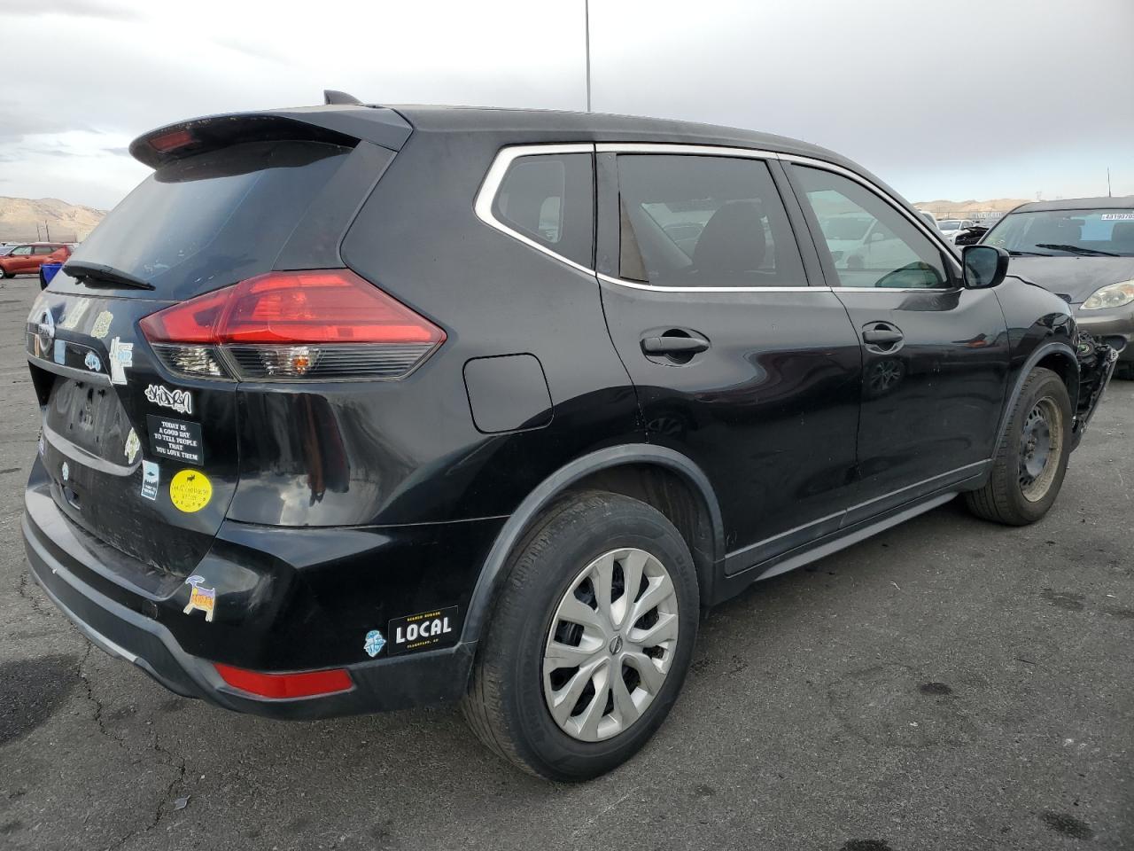 2017 NISSAN ROGUE S - Фото 3
