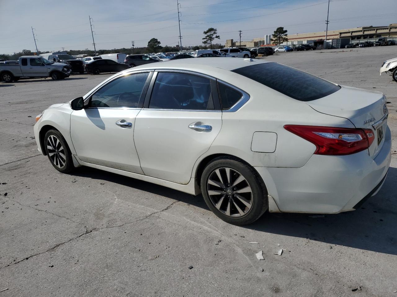 2017 NISSAN ALTIMA 2.5 - Image 2