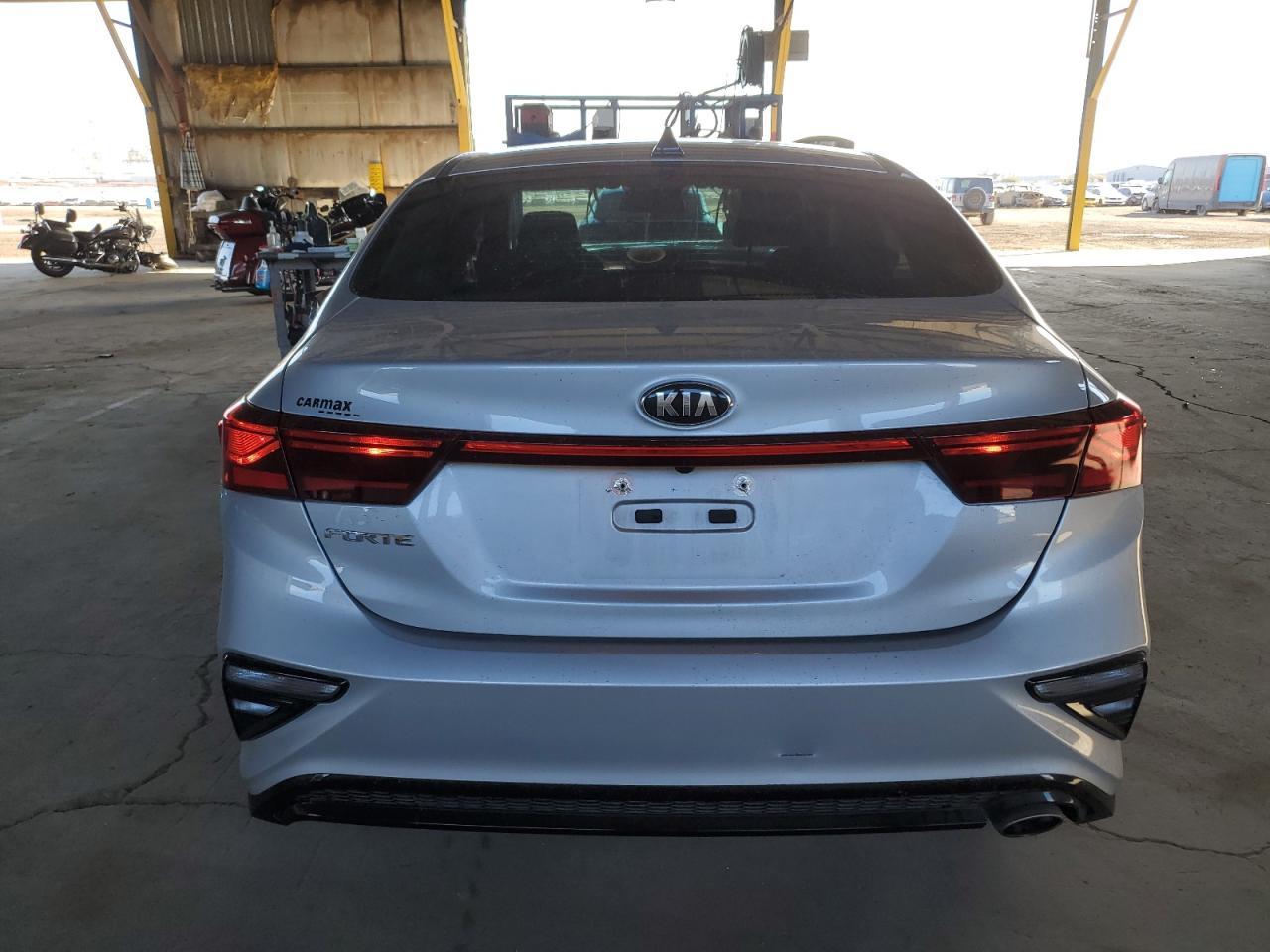 2020 KIA FORTE FE - Фото 6