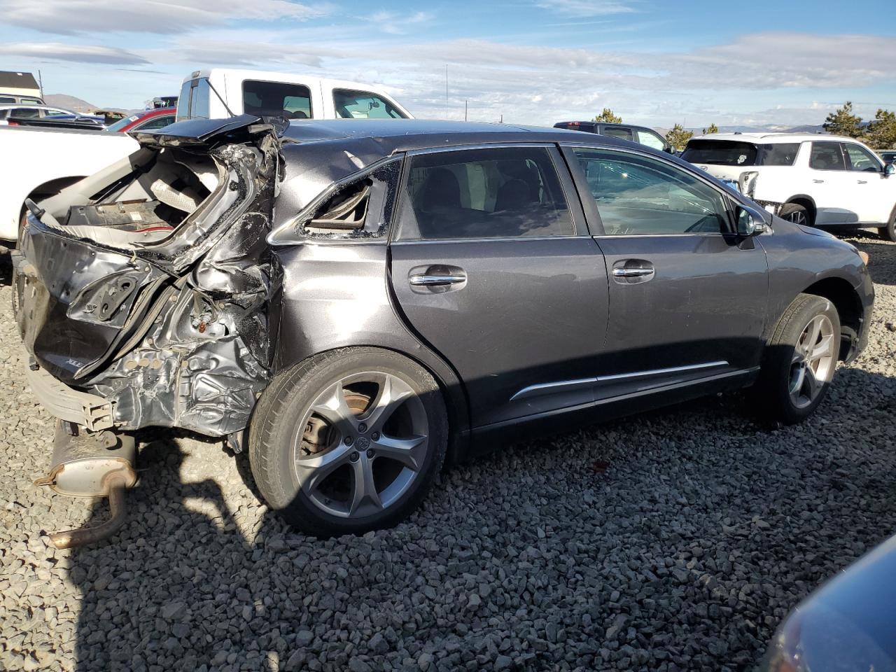 2013 TOYOTA VENZA LE - Фото 3