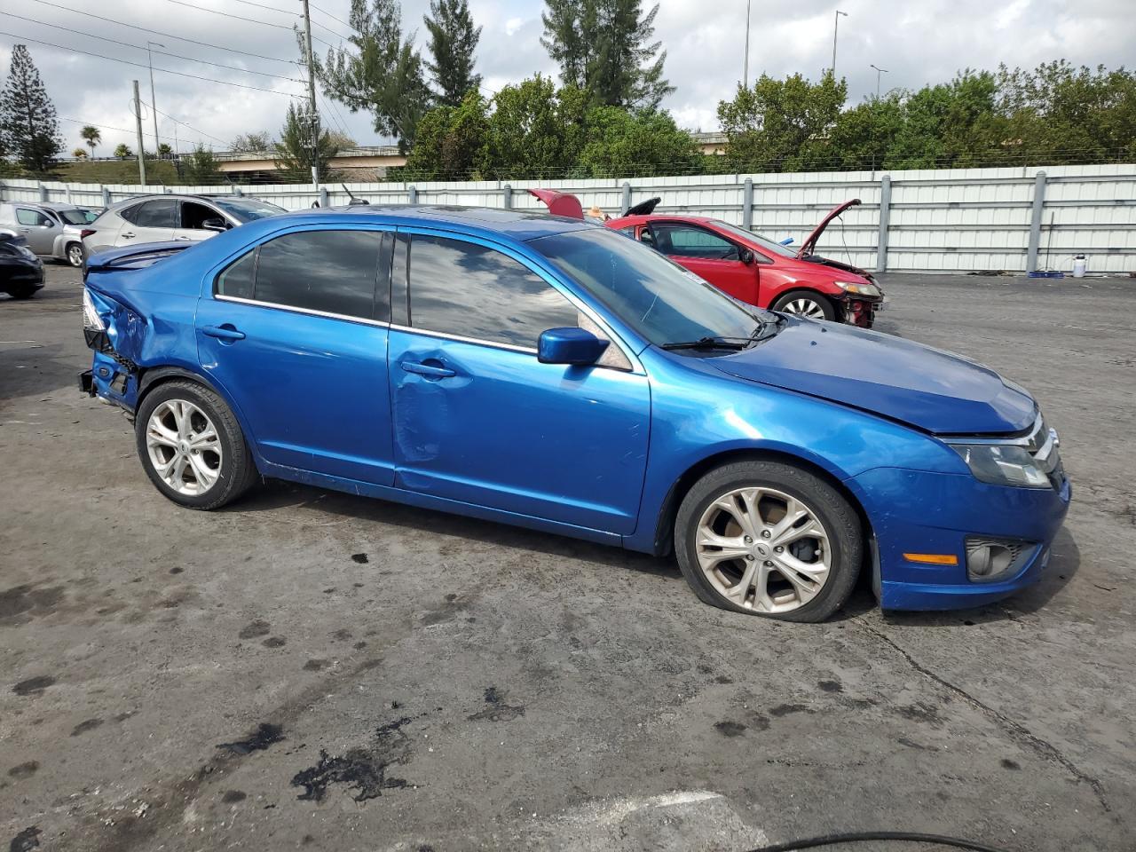 2012 FORD FUSION SE - Image 4