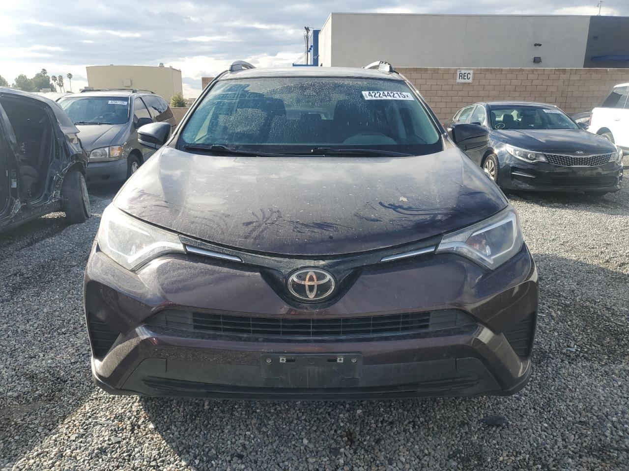 2018 TOYOTA RAV4 LE - Image 5