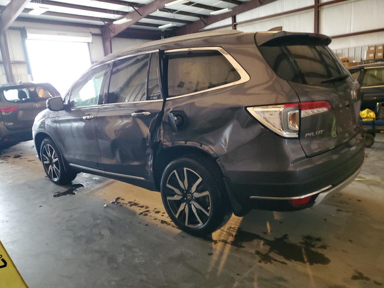 2019 HONDA PILOT ELIT - Image 2